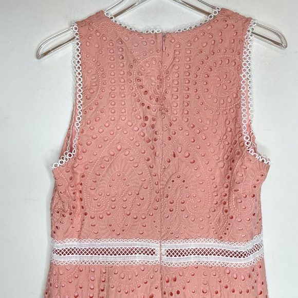 X by NBD Pink and white dress. Size Large - Picture 7 of 9